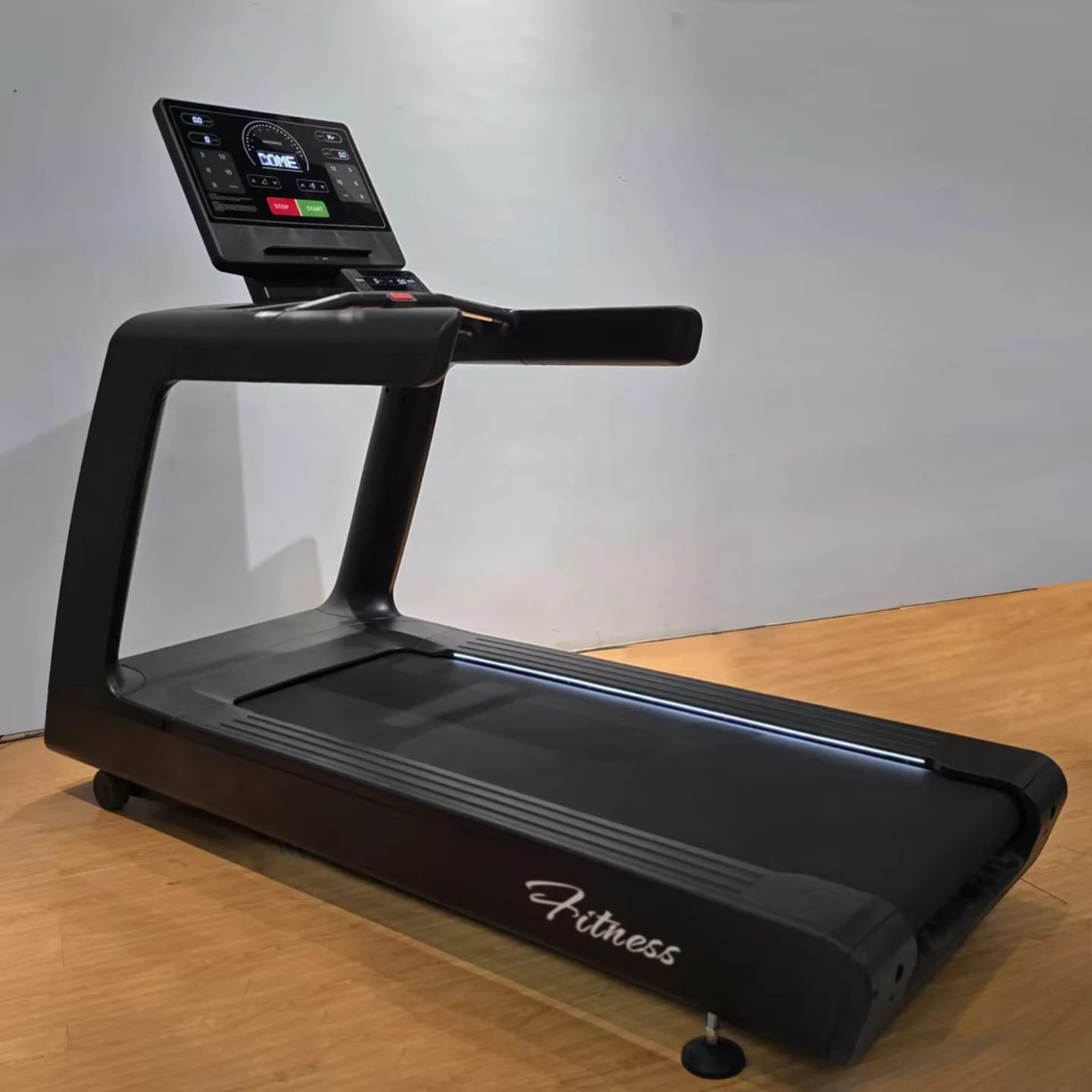 Body Strong Commercial Treadmill 4HP-7HP BS917