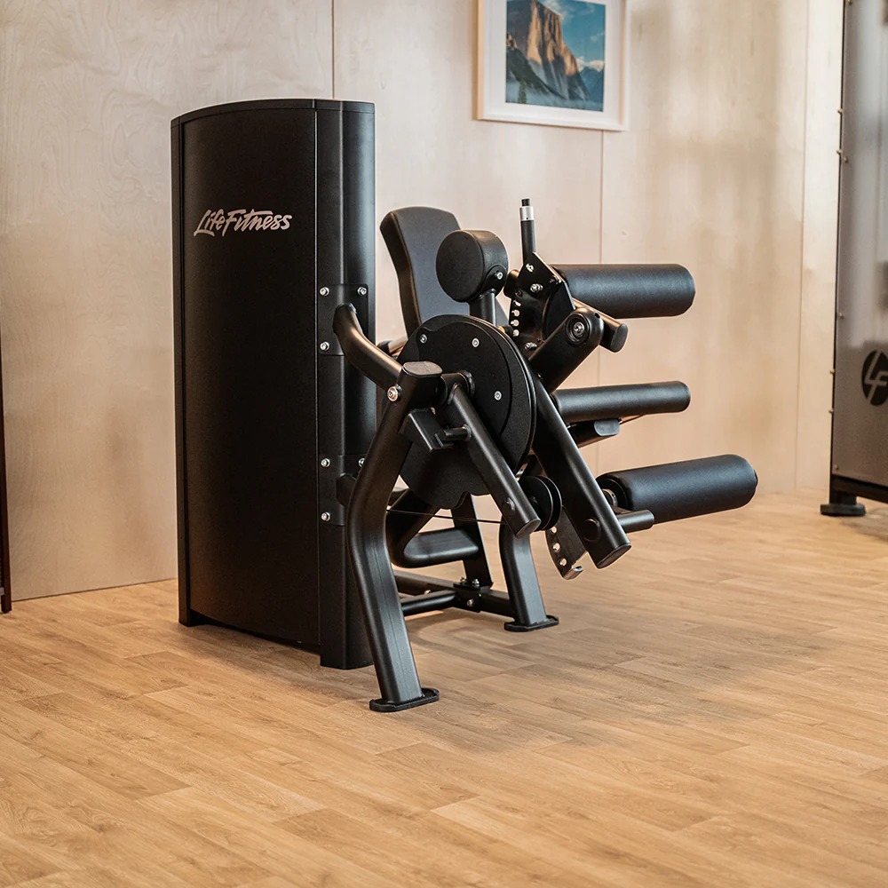 Life Fitness Axiom Series Seated Leg Curl/Extension – Black