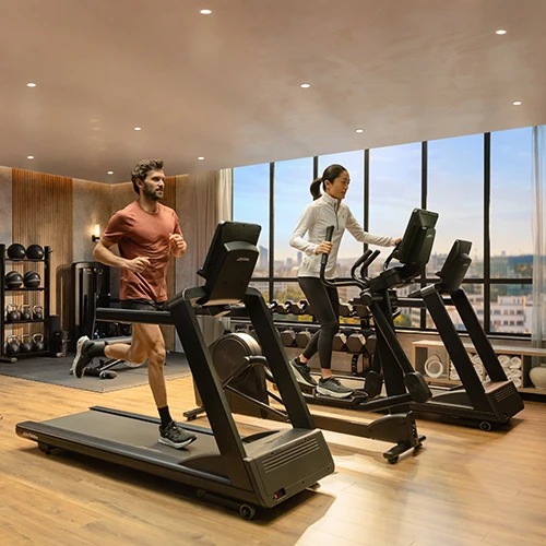 Life fitness Atmos Treadmill- SL Console USA